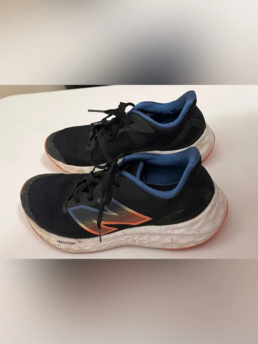 New Balance Tennis Shoes
